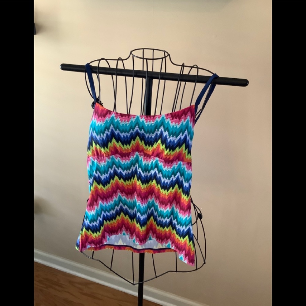 Skechers Swimsuit Top. Sz S